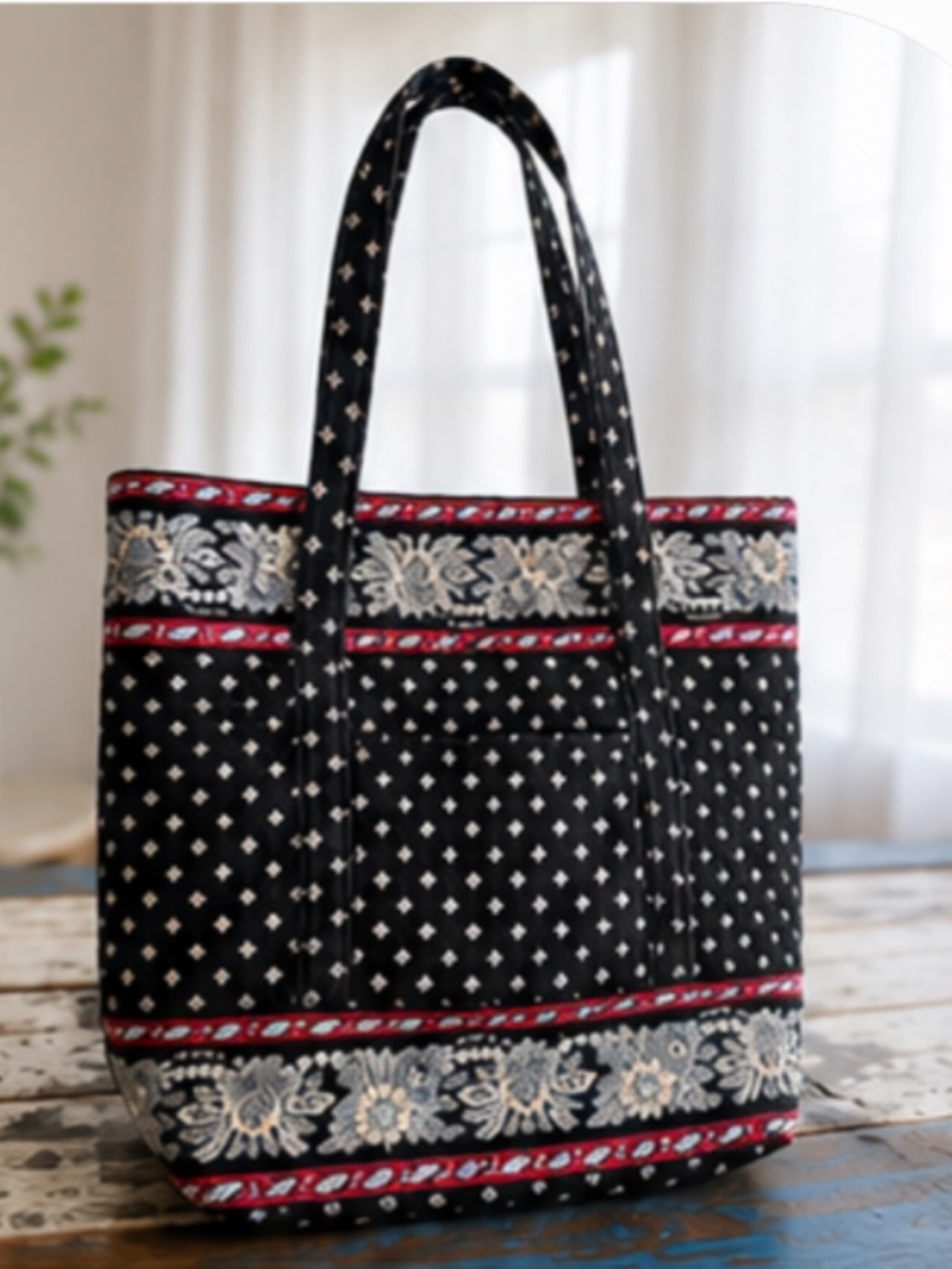 Vera Bradley Norwegian Floral Retired Vintage Vera Tote Bag